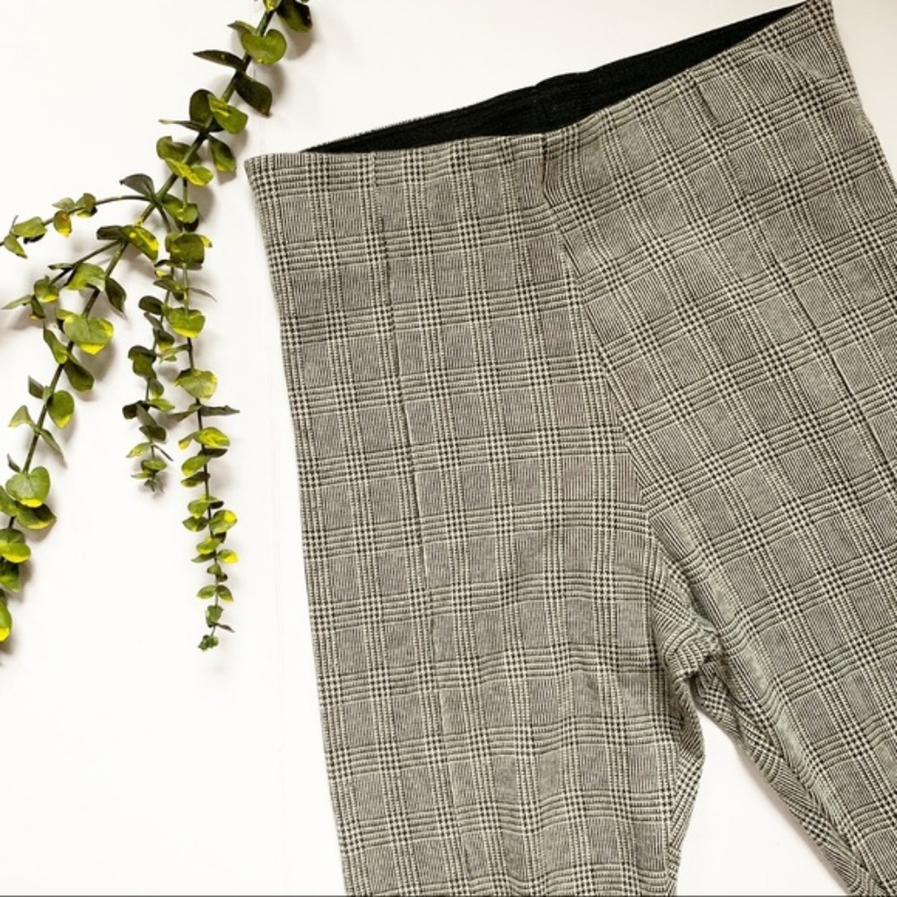3 FOR $25 ZARA Basic Casual Stretchy Leggings